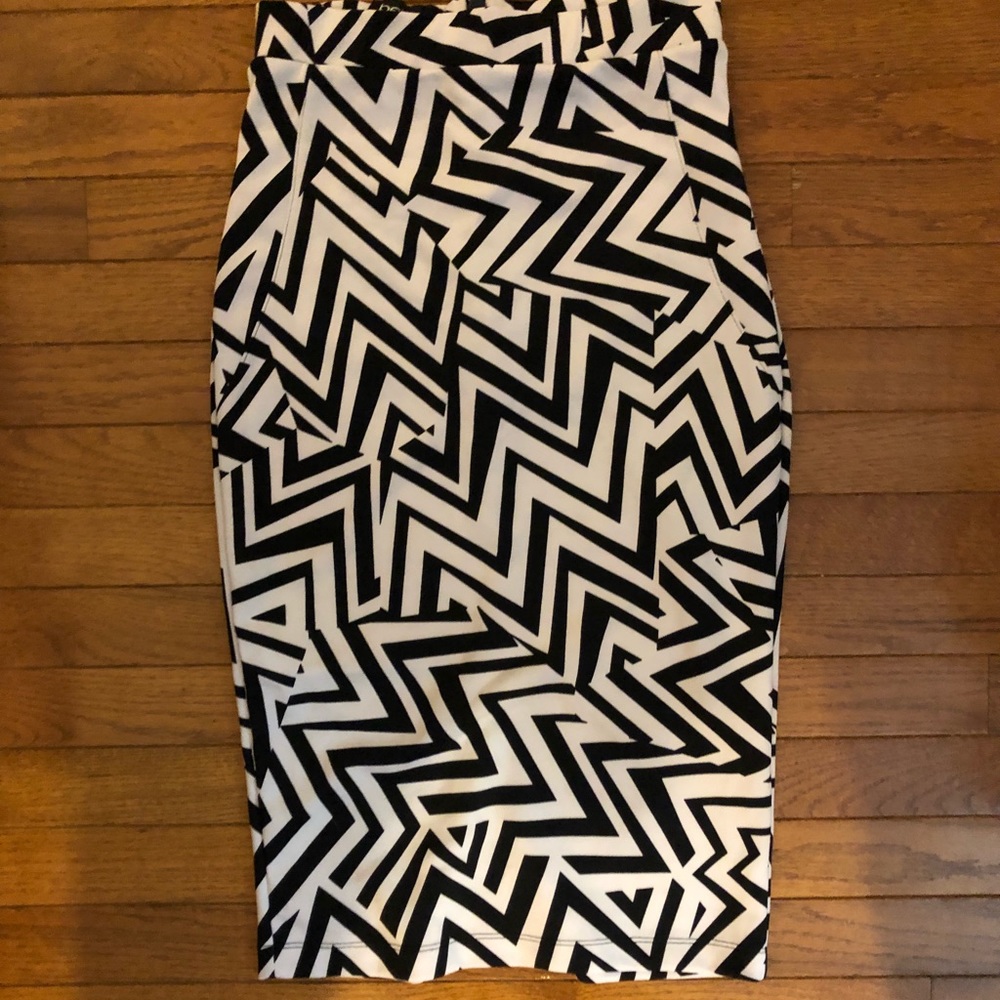 Bebe pencil skirt